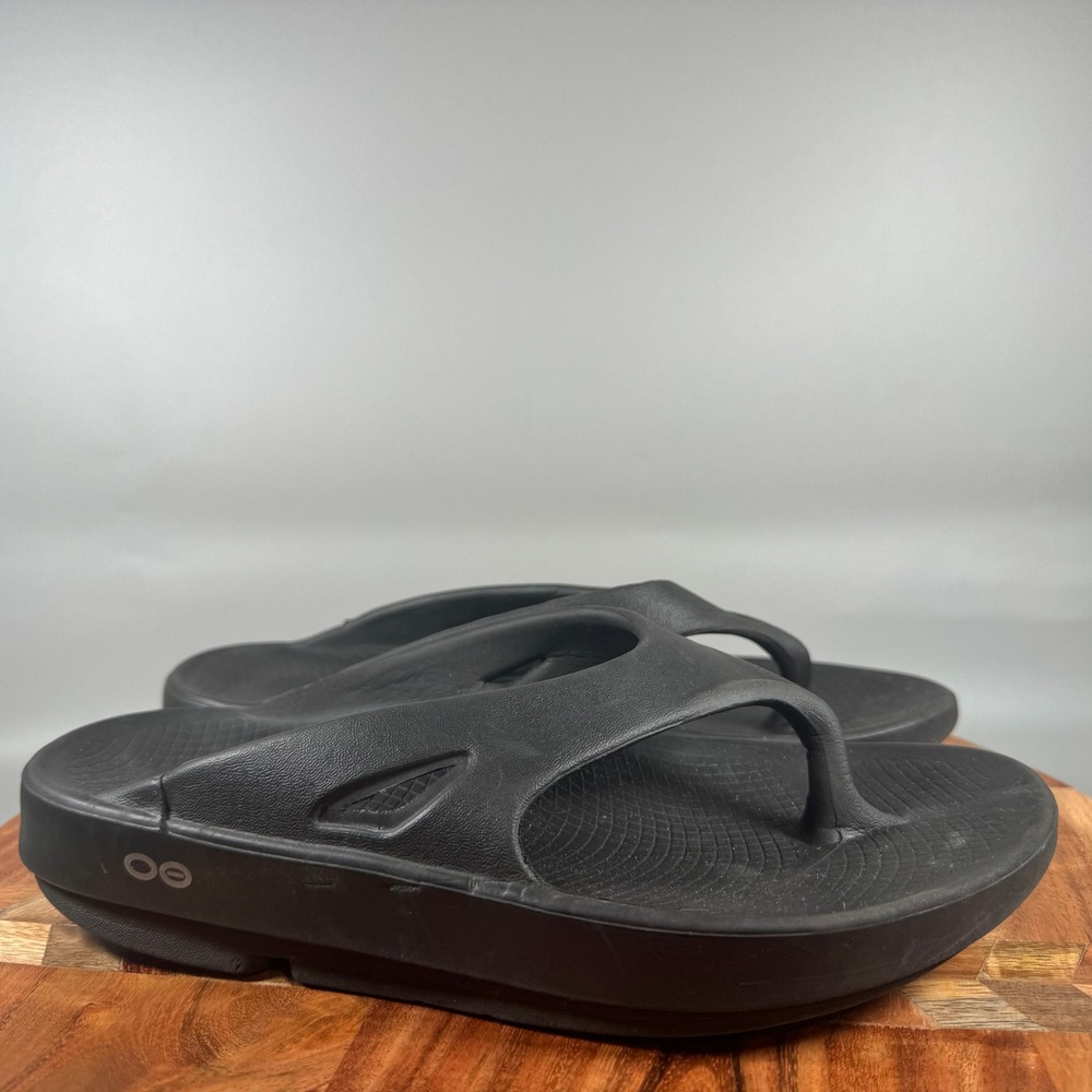 OOFOS OOlala Luxe Black Recovery Sandals Womens 7 Mens 5 EU 38 Flip Flops